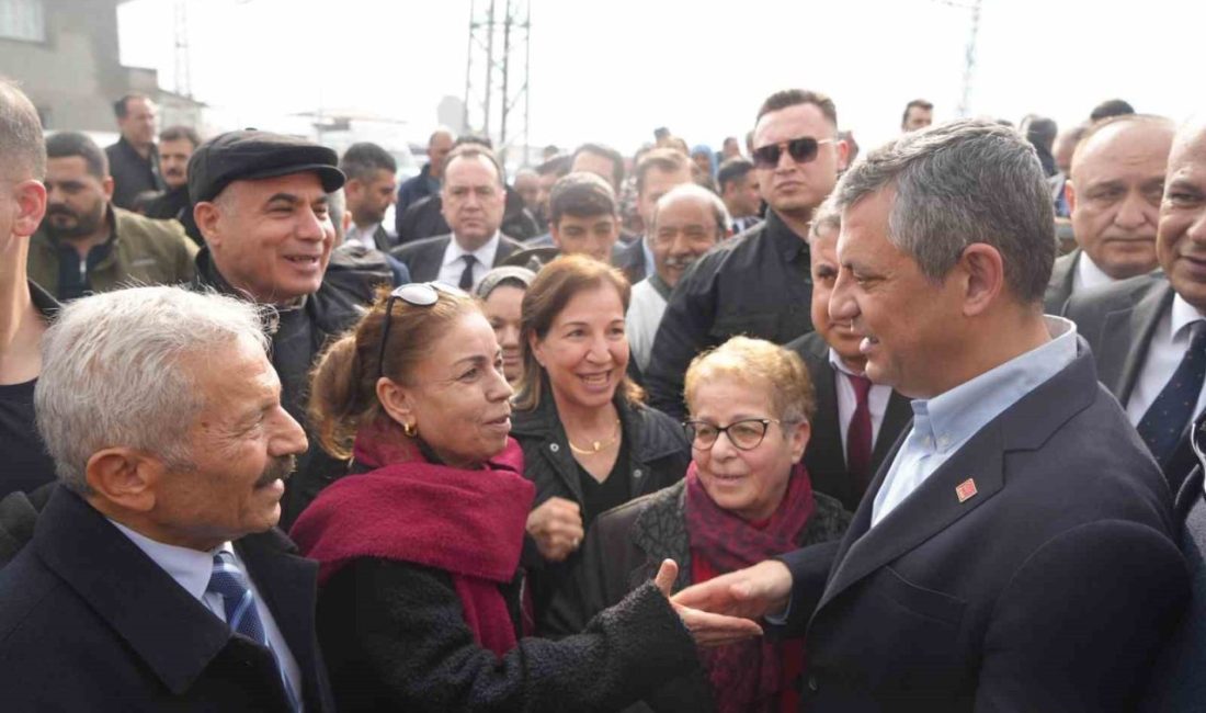 CHP Genel Başkanı Özgür Özel, Kahramanmaraş merkezli depremlerin üçüncü yıl