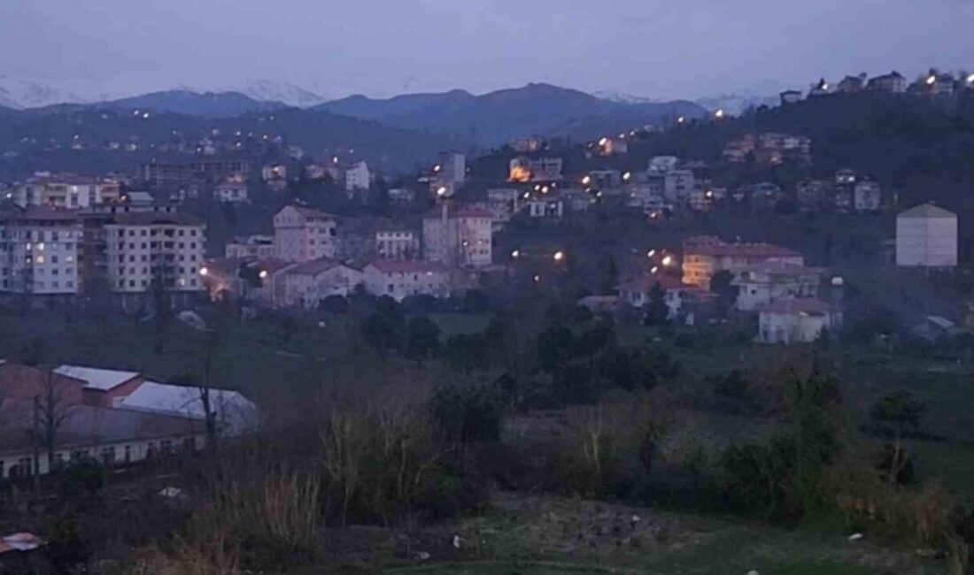 Rize’nin Ardeşen ilçesinde Ramazan ayını torpil, havai fişek ve silahlarla