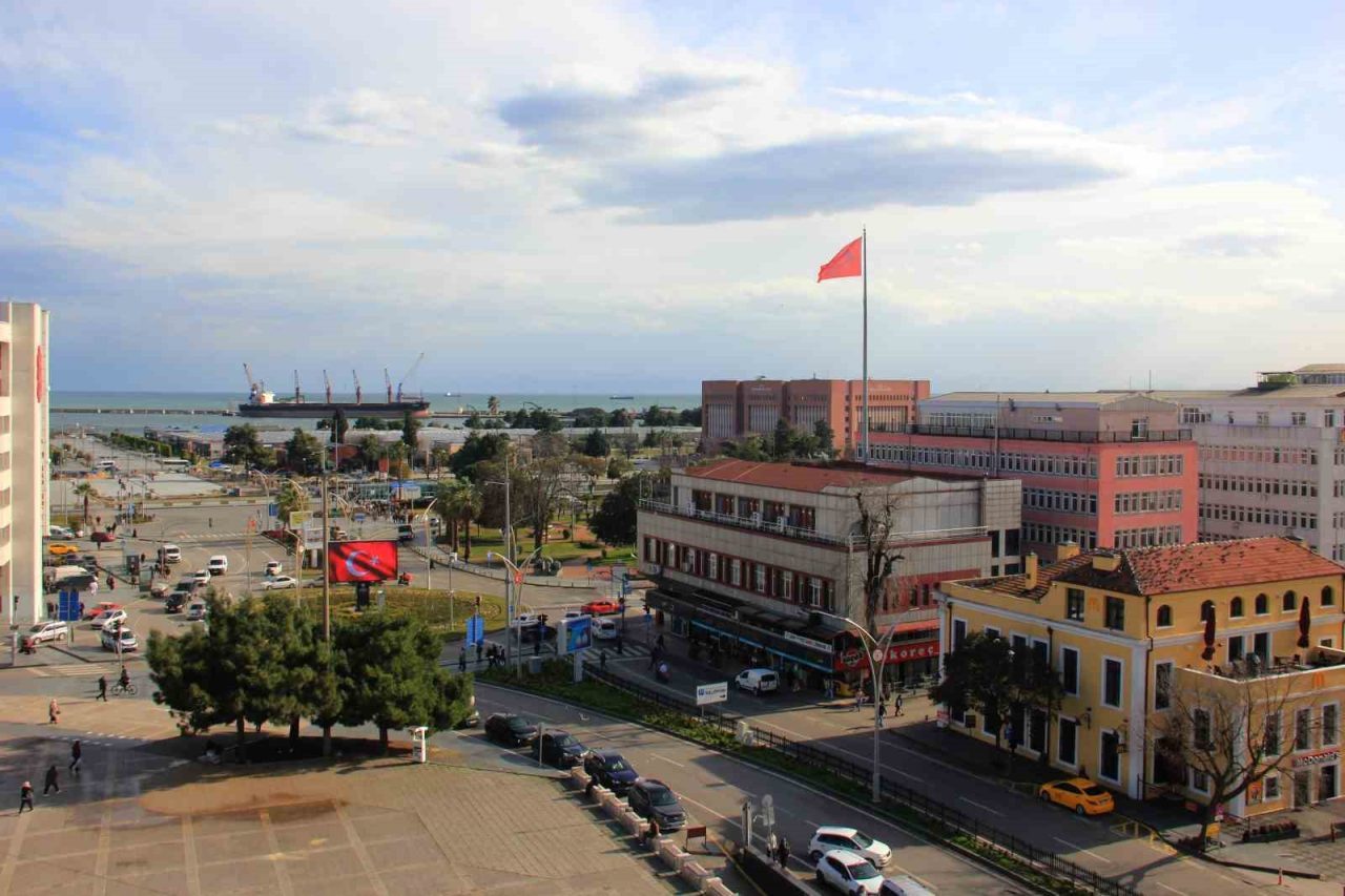 Samsun Büyükşehir Belediye Başkanı Halit Doğan, hızlı tren projeleri ve