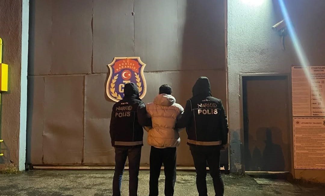 Artvin’in Sarp Sınır Kapısı’nda düzenlenen operasyonda 1 milyon TL değerinde