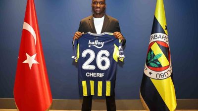 Fenerbahçe’nin kadrosuna kattığı 19 yaşındaki santrfor Sidiki Cherif, kulüp tarihinin