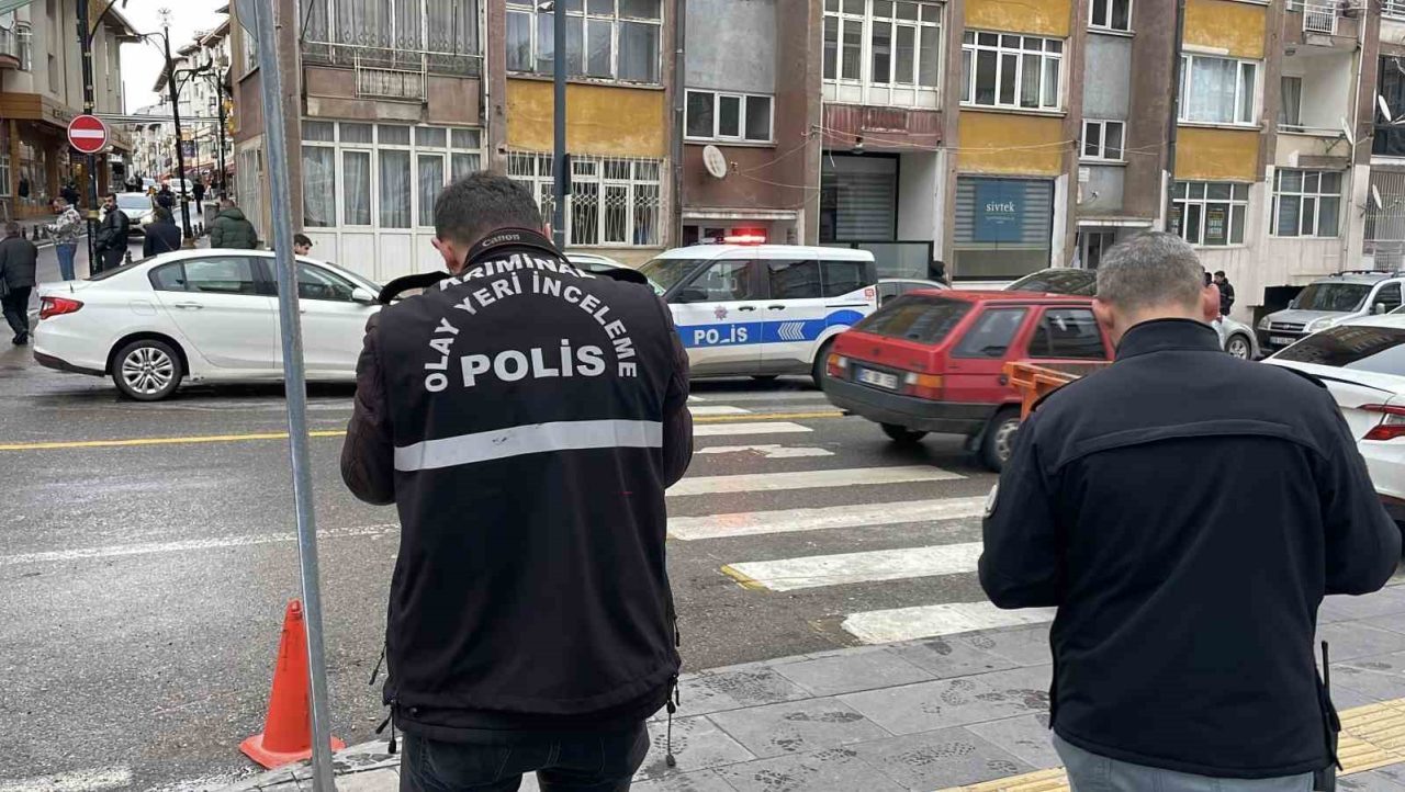 Sivas’ta maskeli olduğu iddia edilen bir kişinin gerçekleştirdiği silahlı saldırıda