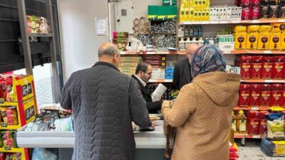 Trabzon’da bir diş hekimi, tamamen yerli ürünlerden oluşan “Boykot Market”i