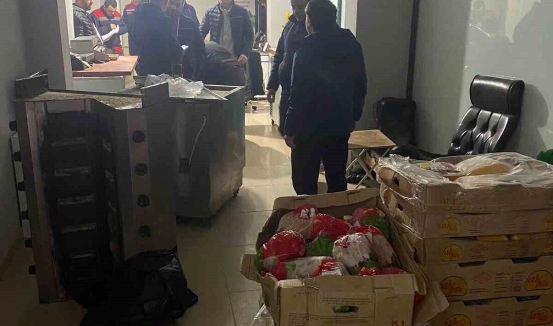 Trabzon’un Araklı ilçesinde bir tavuk eti toptan satış ve dağıtım