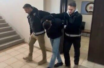 Tunceli’de narkotik ekiplerinin düzenlediği operasyonda uyuşturucu ticareti yaptığı değerlendirilen 1