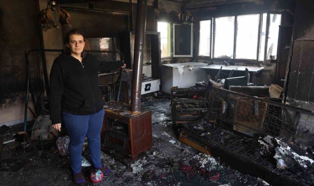 Hatay’da 4 evladıyla birlikte yaşayan Melek Uzun’un evi alevlere teslim