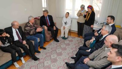 AK Parti Genel Başkan Yardımcısı, Yerel Yönetimler Başkanı Mustafa Demir,