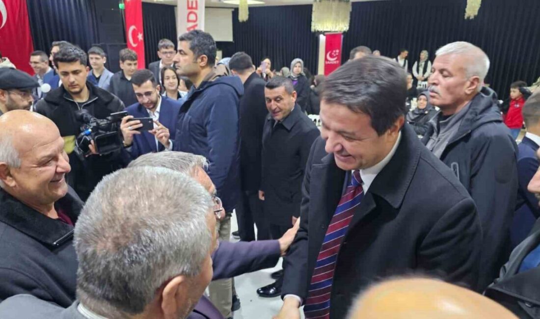 Saadet Partisi (SP) Genel Başkanı Mahmut Arıkan, partisinin il teşkilatı