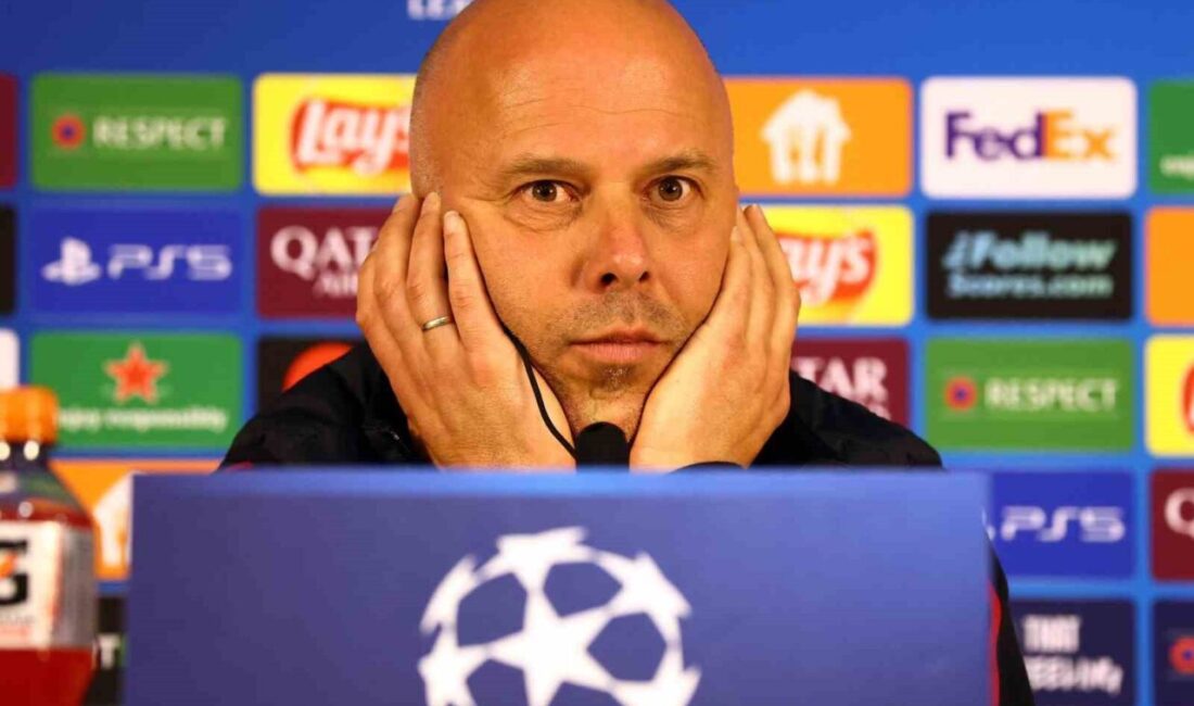 Liverpool Teknik Direktörü Arne Slot, Galatasaray’ın ligde Beşiktaş karşısında 10