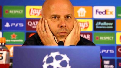 Liverpool Teknik Direktörü Arne Slot, Galatasaray’ın ligde Beşiktaş karşısında 10