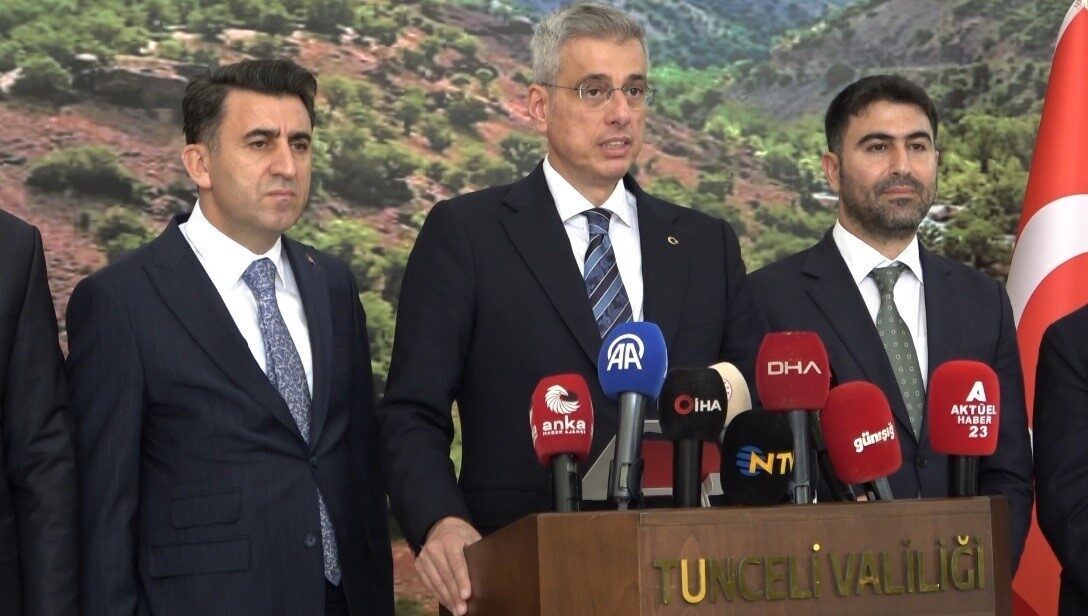 Sağlık Bakanı Prof. Dr. Kemal Memişoğlu, Tunceli ziyaretinde Terörsüz Türkiye