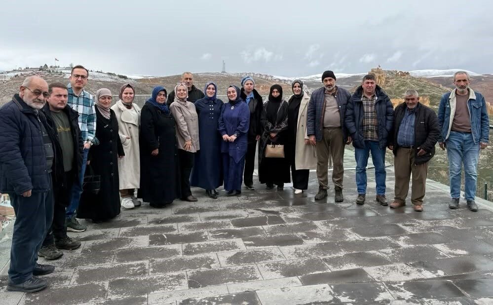Bayburt’ta Dünya Bipolar Günü dolasıyla kahvaltı programı düzenlenerek, sosyal desteğin