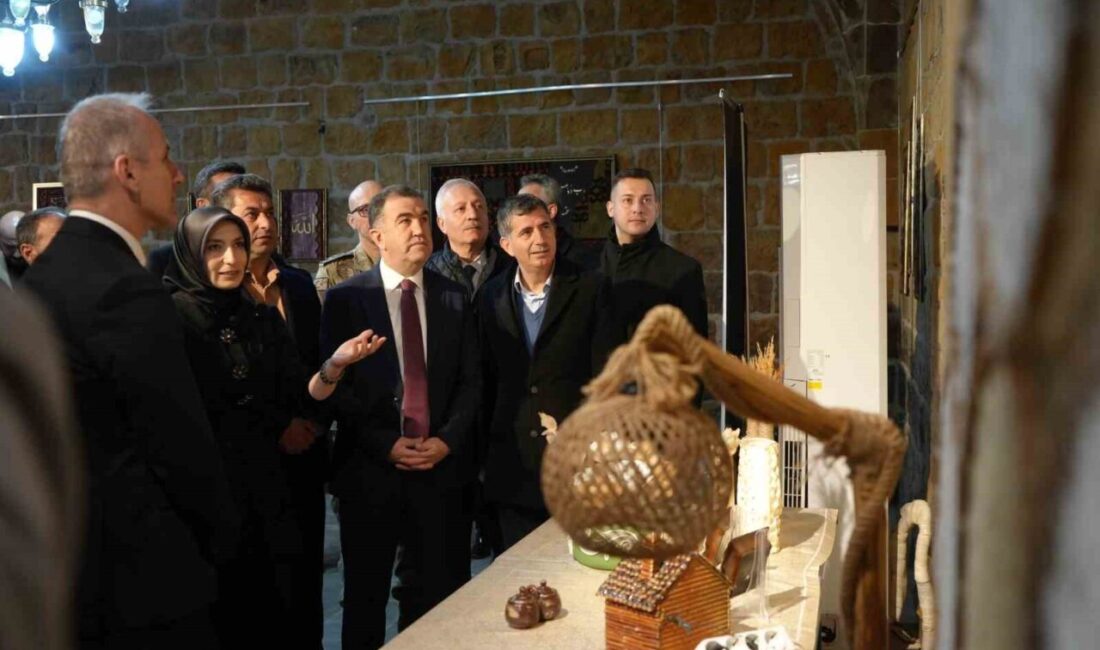 Uluslararası Sıfır Atık Günü kapsamında kadınların el emeğiyle yeniden tasarlanarak