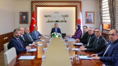 Bayburt Valisi Mustafa Eldivan başkanlığında gerçekleştirilen İl Hayvanları Koruma Kurulu