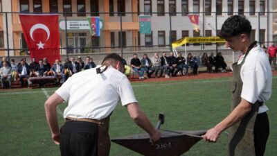 Bayburt’ta Türk Dünyası ve Toplulukları Haftası kapsamında düzenlenen Nevruz Bayramı
