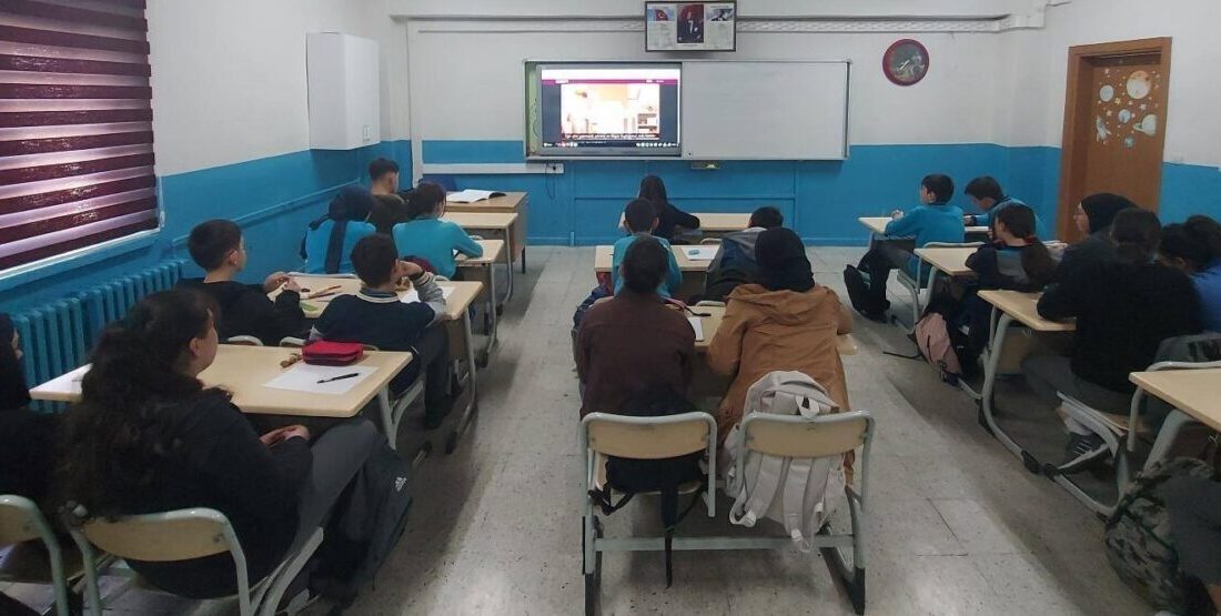 Bayburt’ta tüm eğitim kademelerinde öğrenim gören öğrencilere finansal okuryazarlık eğitimi