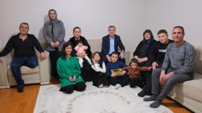 Bayburt’ta Ramazan Bayramı dolayısıyla şehit ve gazi aileleri ziyaret edildi.
