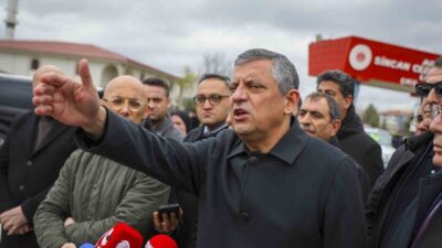 CHP Genel Başkanı Özgür Özel, “Recep Tayyip Erdoğan’ın karşısında Cumhuriyet