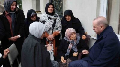 Cumhurbaşkanı Recep Tayyip Erdoğan, Ramazan Bayramı’nı geçirdiği memleketi Rize’nin Güneysu