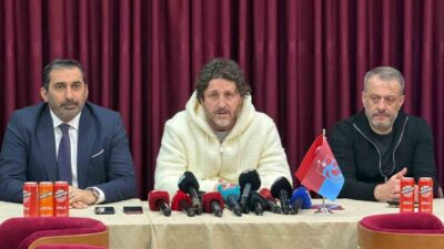 Trabzonspor Teknik Direktörü Fatih Tekke, bir yıldır yönetim kurulu ile