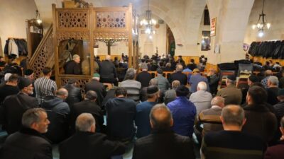 Bayburt’ta Kadir Gecesi, Selçuklu mirası Tarihi Ulu Camii’nde dualarla idrak