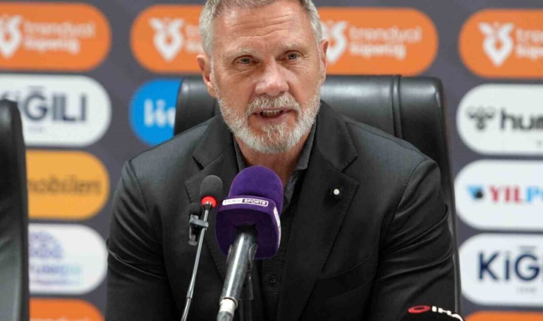 SAMSUN (İHA) – Samsunspor Teknik Direktörü Thorsten Fink, Kayserispor karşısında