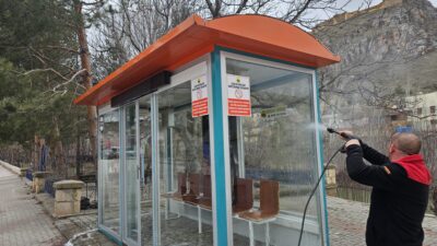 Bayburt Belediyesi, bahar aylarının gelmesi ve hava sıcaklıklarının mevsim normallerinin