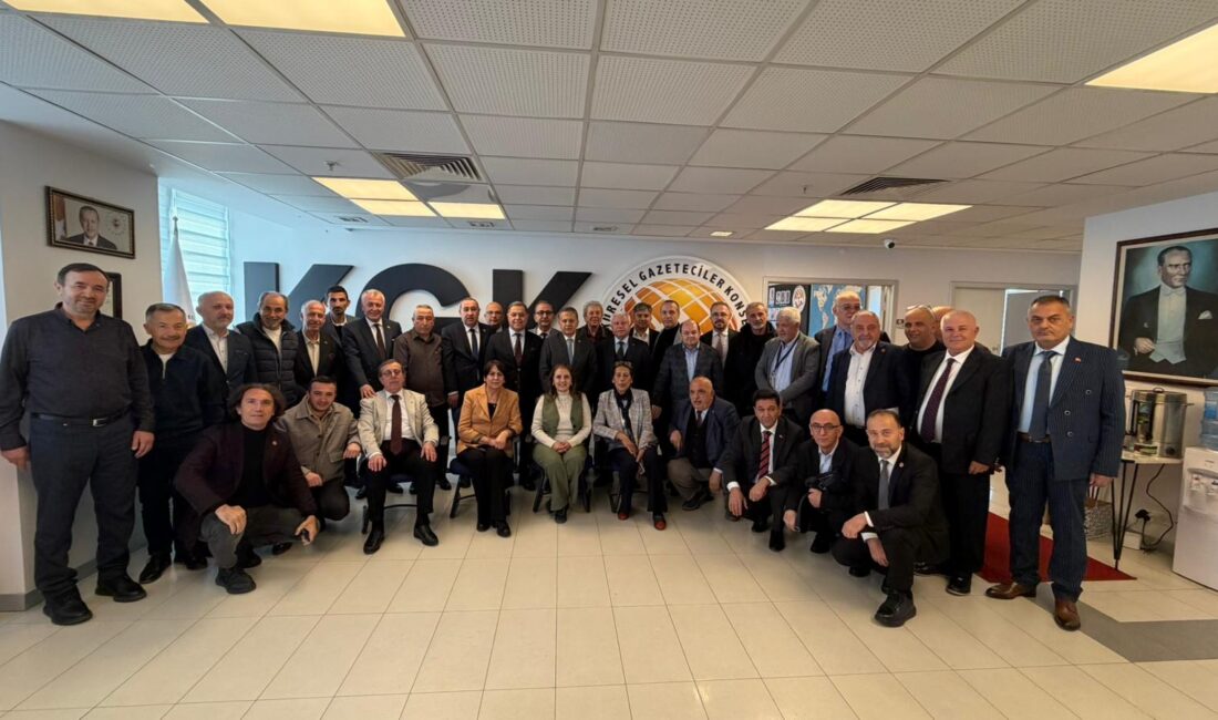 Ankara’ya 44 şehirden gelen Küresel Gazeteciler Konseyi (KGK) il temsilcisi