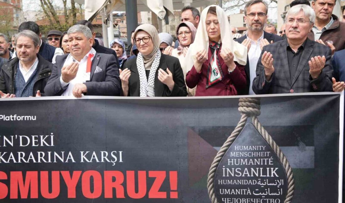 Balıkesir’de Filistin’e destek vermek ve İsrail’e tepki göstermek için sivil