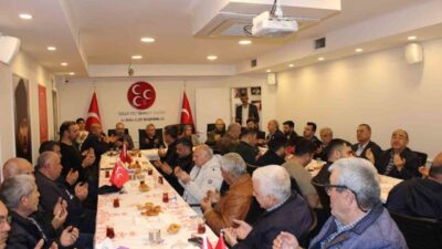 İzmir’in Aliağa ilçesinde Milliyetçi Hareket Partisi (MHP) Kurucu Genel Başkanı