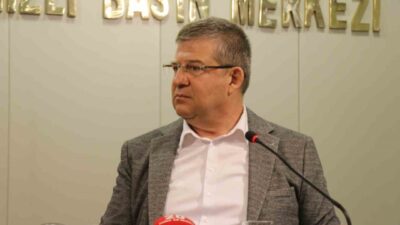 Denizli Gazeteciler Cemiyeti ziyareti sırasında Denizli Büyükşehir Belediyesi Meclisinde Babadağ