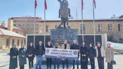 Şanlıurfa ve Kahramanmaraş’ta okullara yönelik gerçekleştirilen saldırılara tepki gösteren eğitimciler,