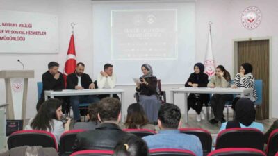 Bayburt’ta, Aile ve Gençlik Fonu’ndan yararlanan çiftlere yönelik aile temalı
