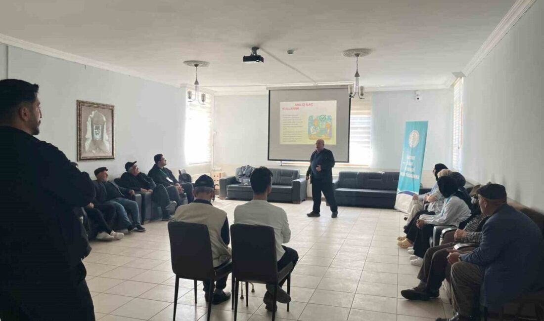 Sağlık Hizmetleri Meslek Yüksekokulu Eczane Hizmetleri Bölümü tarafından Memnune Evsen
