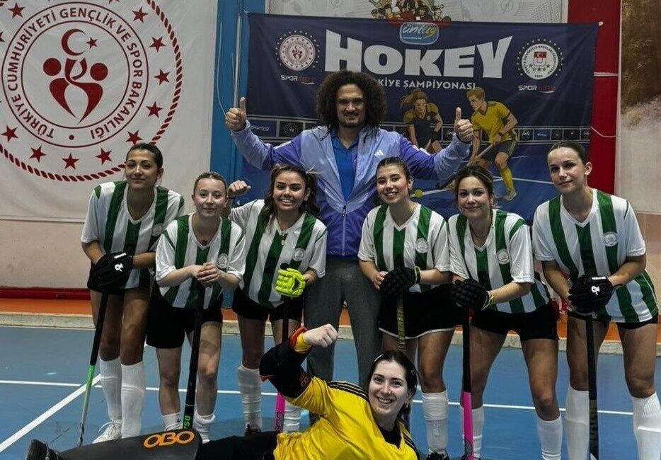 Zonguldak Bülent Ecevit Üniversitesi (BEUN), üniversite sporları alanındaki başarılarına bir