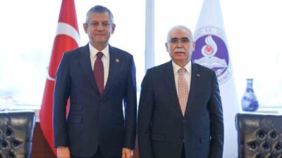 CHP Genel Başkanı Özgür Özel, “Anayasa Mahkemesi bugünlerde Türkiye’de herkesin