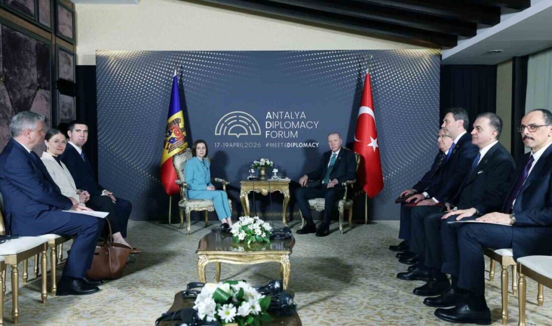 Cumhurbaşkanı Recep Tayyip Erdoğan, Antalya Diplomasi Formu kapsamında Moldova Cumhurbaşkanı