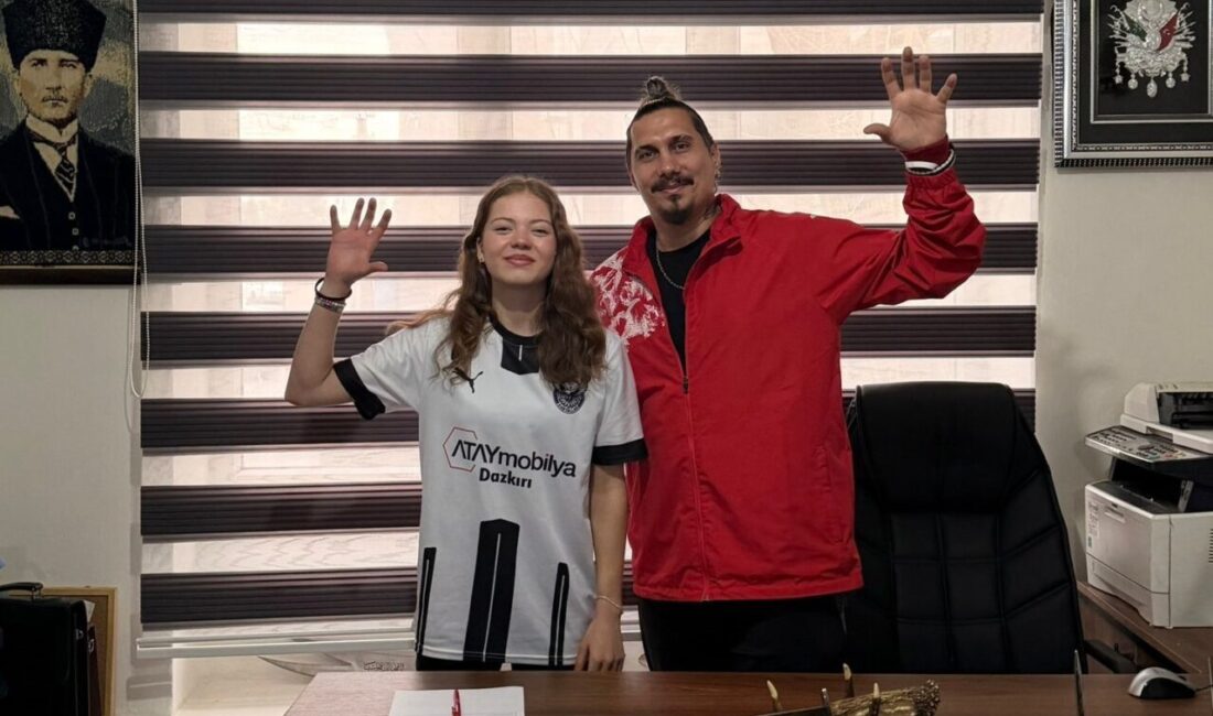 Denizli’de faaliyet gösteren kadın futbol kulüpleri arasına kısa bir süre