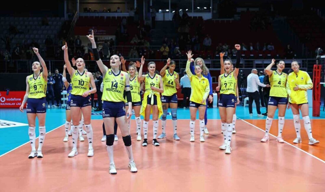 Fenerbahçe Medicana, Sultanlar Ligi play-off yarı final serisi ikinci maçında