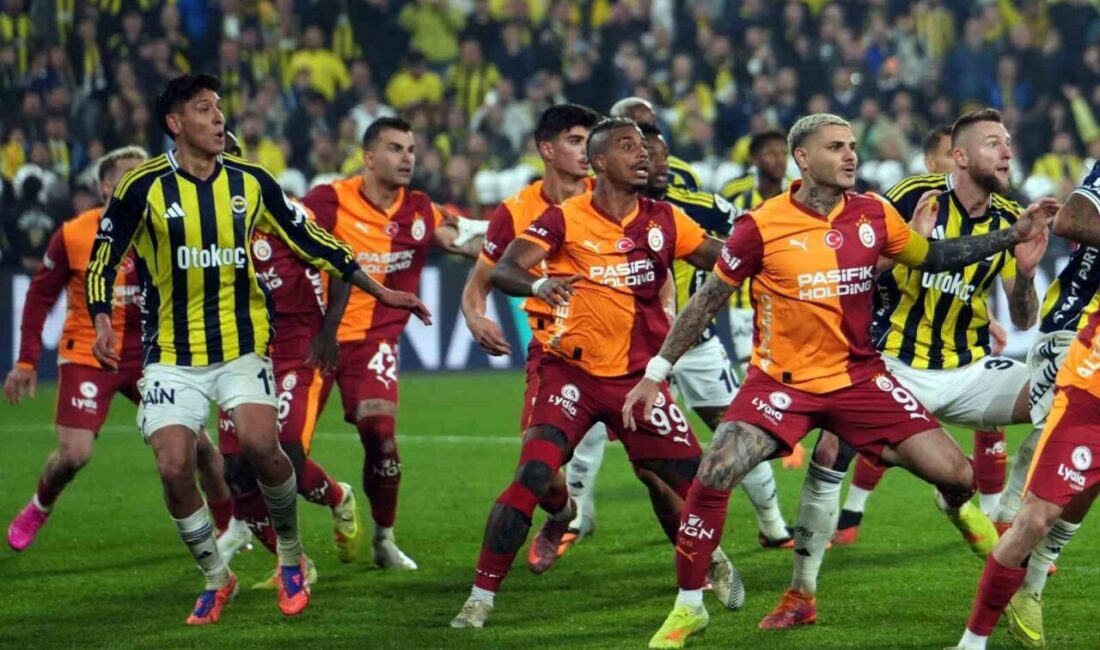 Galatasaray ile Fenerbahçe yarın oynanacak derbiyle 406. kez rakip olacak.