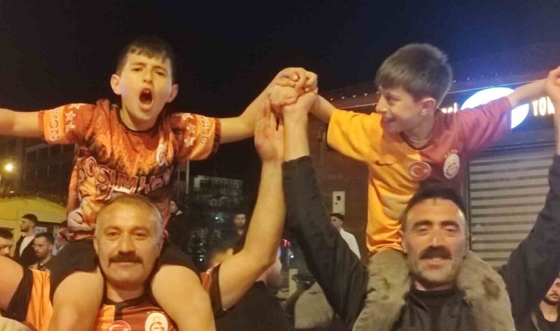 Galatasaray, ezeli rakibi Fenerbahçe karşısında aldığı 3-0’lık net galibiyet sonrası,