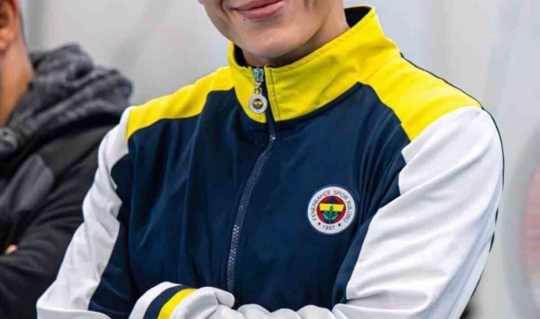 Elazığlı boksör Gizem Özer, milli takım kafilesi ile birlikte Brezilya’ya