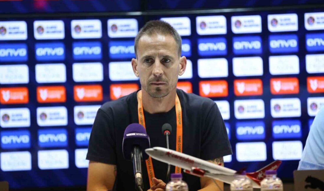 Corendon Alanyaspor Teknik Direktörü Joao Pereira, Samsunspor mağlubiyetiyle ilgili, “Bugünkü