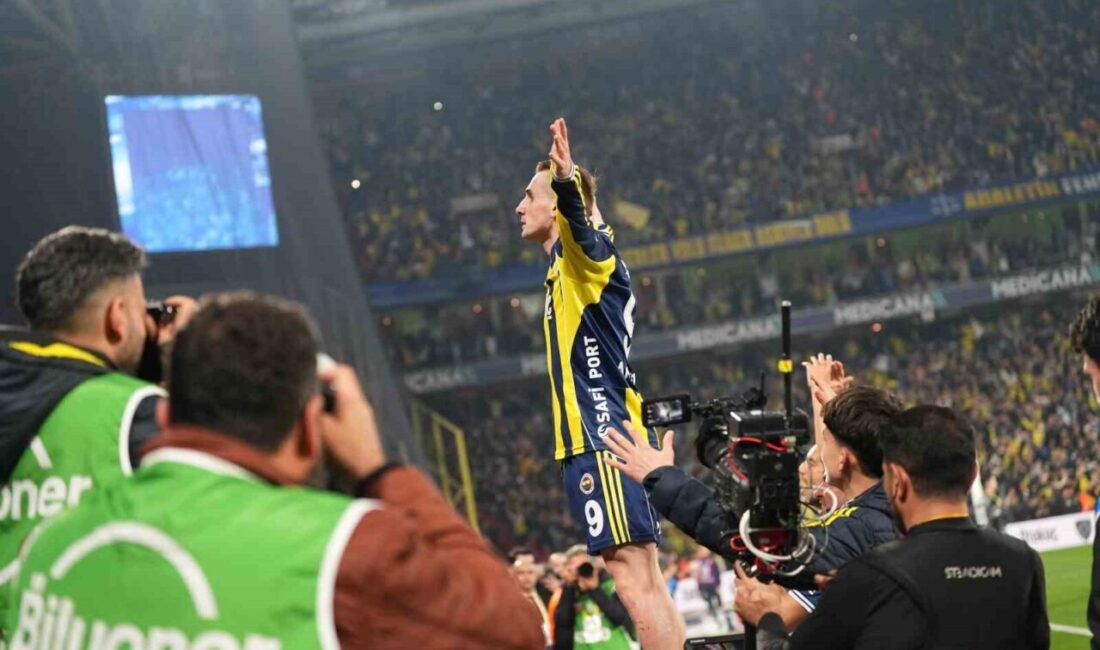 Fenerbahçeli futbolcu Kerem Aktürkoğlu, derbide kaydettiği golle birlikte Süper Lig’de