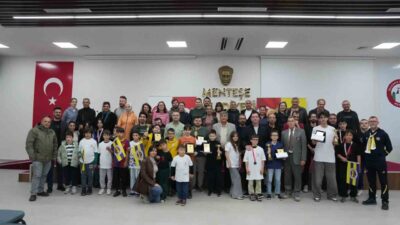 Menteşe Belediyesi ve Muğla Fenerbahçeliler Derneği, 23 Nisan Ulusal Egemenlik