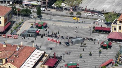 Samsun’da Galatasaray’ın şampiyonluk ihtimalinin olduğu Samsunspor-Galatasaray karşılaşmasına taraftarların gösterdiği yoğun