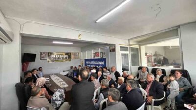 Manisa’nın Selendi ilçesinde, AK Parti teşkilatı tarafından düzenlenen Mahalle Başkanları
