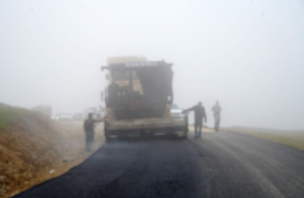 Kent Konseyi, Bayburt-Akşar-Vauk Dağı yolunda tamamlanmayan bölünmüş yol çalışmaları için