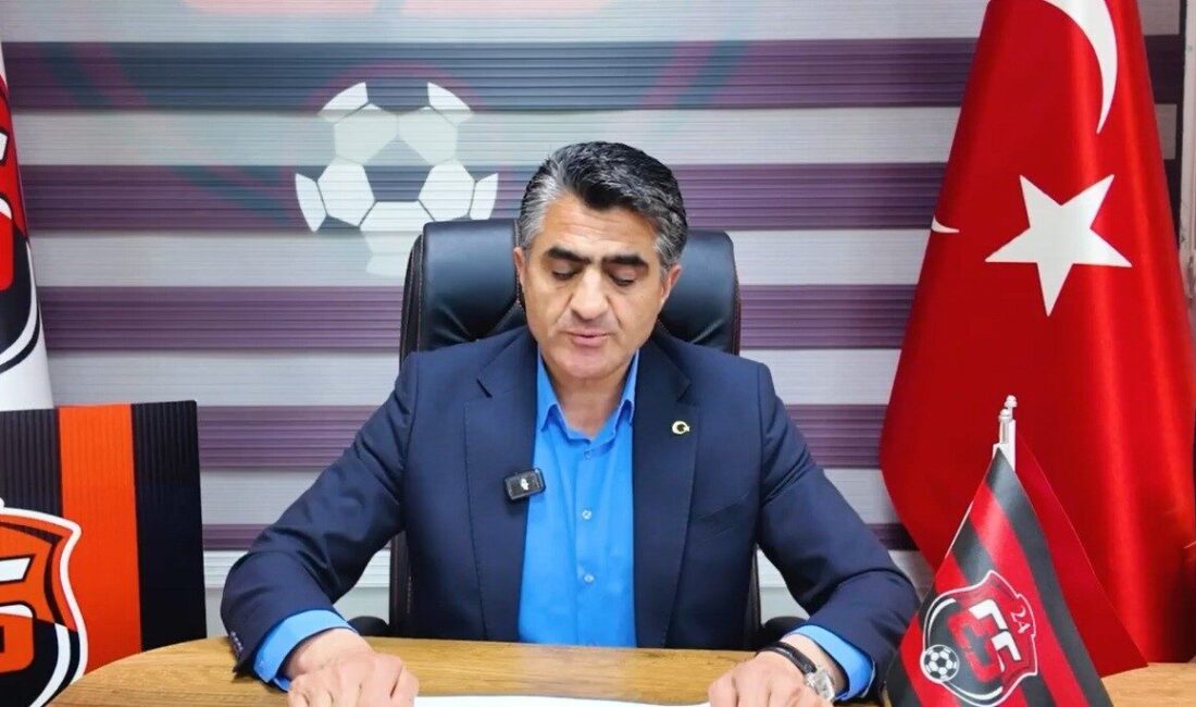 24 Erzincanspor’un düzenlediği logo yarışmasına 1680 başvuru yapılırken, jüri değerlendirmesi
