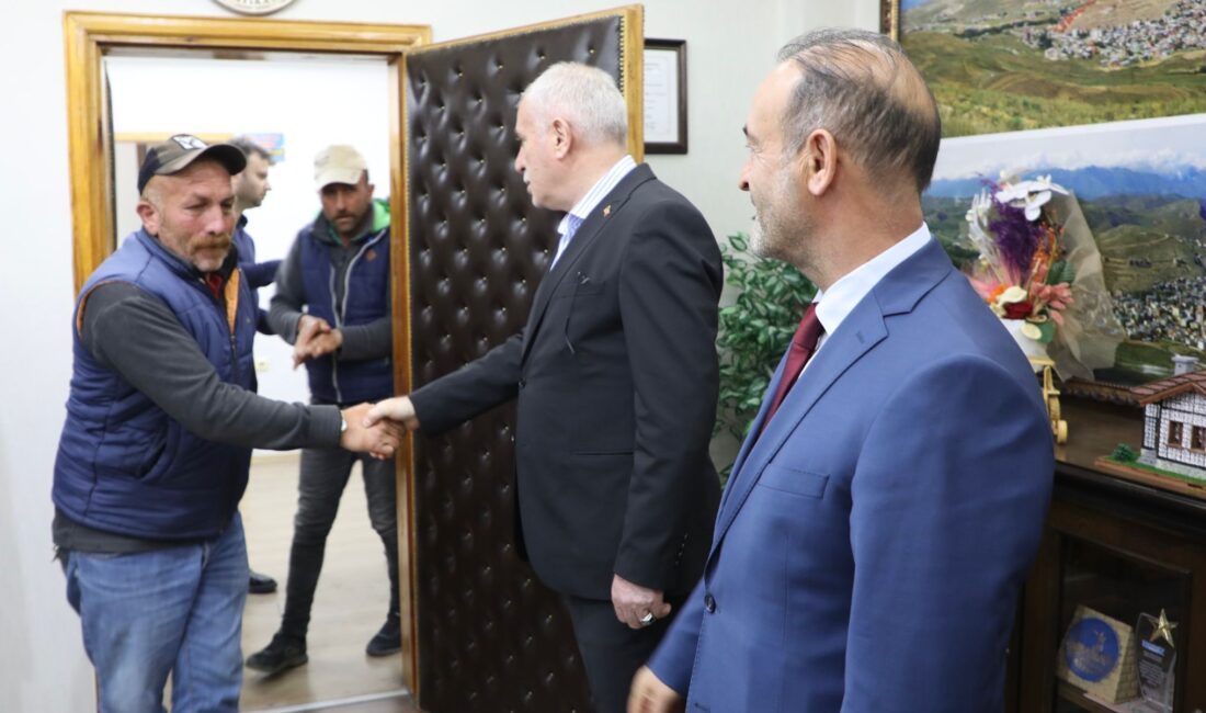 Kurban Bayramı’na sayılı günler kala, Bayburt Belediyesi’nde bayramlaşma heyecanı erken